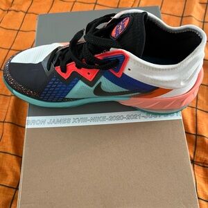 Nike Kids' Black and Blue Sneakers